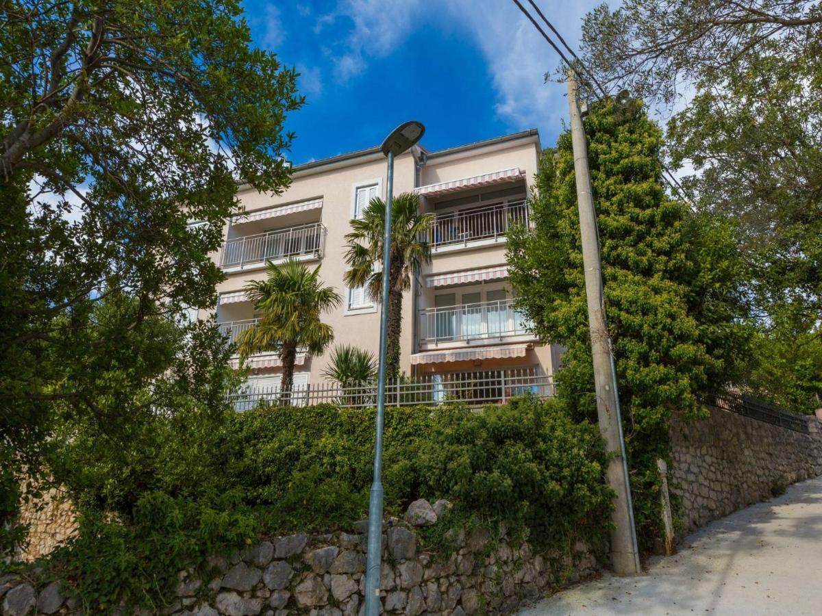 Apartment Villa Sara Dramalj Zewnętrze zdjęcie